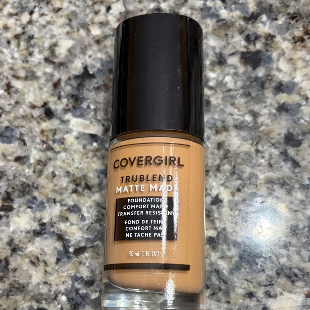 COVERGIRL TruBlend Matte Made Foundation - Golden Amber